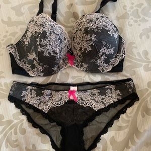 Victoria Secret set